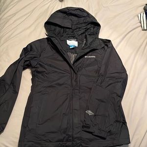 Like new! Columbia rain jacket